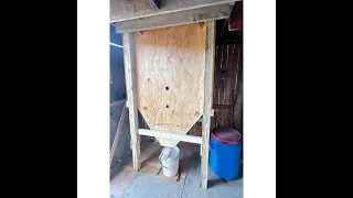 building a WOODEN grain bin