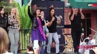 Descendants Cast "Did I Mention" LIVE at the Downtown Disney #DescendantsFanEvent