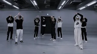 Stray Kids "땡(FREEZE)" Dance Practice (Audio Fixed)