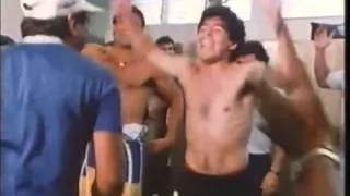 Maradona celebrates Mexico 86