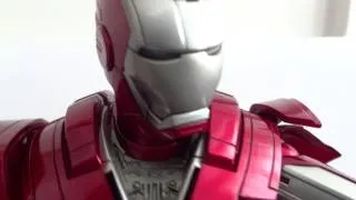 Hot Toys Iron Man Silver Centurion Mark 33