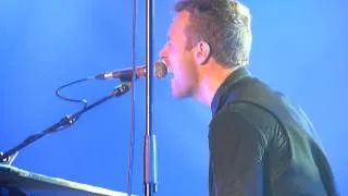 Chris Martin & Jonny Buckland - Viva La Vida - Little Noise Sessions - Hackney 24/11/11