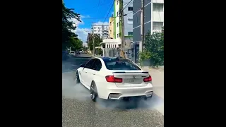 BMW M3 CS burnout