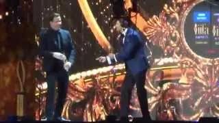 IIFA 2014 - Hrithik Roshan and John Travolta