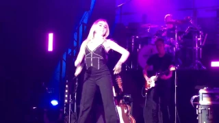 Sabrina Carpenter No Words House of Blues Anaheim