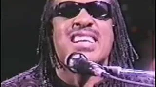 Stevie Wonder - Natural Wonder - 08 - Golden Lady.avi