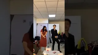 190616 Zhang Yixing Lay - Honey signature dance with his manageress