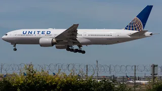 Emergency crash landing United Air Boeing 777 at Marseille Airport