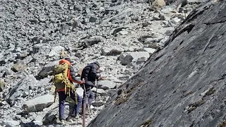 Day 10, Everest base camp trek. Ascending to Cho La Pass