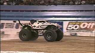 Freestyle - Monster Mutt Dalmatian - Monster Jam World Finals VIII