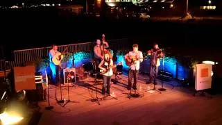 Sierra Hull and Highway 111 cover Adele, Someone Like You, Harborwalk Sounds: Berklee at the ICA