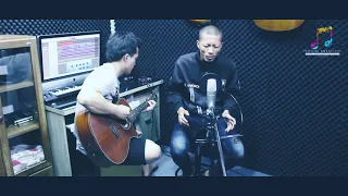 Plam Kev Kawm Vim Koj - Mang Vang「Cover By Kim Xyooj」