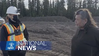 Wet'suwet'en hereditary chief arrested in pipeline dispute in northern B.C. | APTN News
