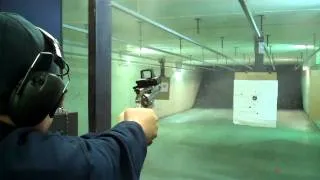Shooting a 700-grain bullet from a Smith & Wesson 500 gun
