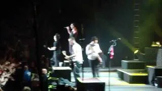 avenged sevenfold - almost easy live in oakland, ca