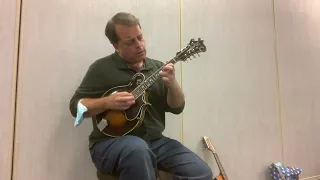 Tim Connell playing a Godfather Medley on the Karasik Lloyd Loar Signed Gibson