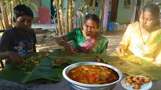 North Indian famous and different onion,chicken,potato gravy with white rice tamil family eatingshow