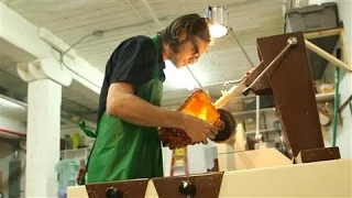 Artist Thaddeus Wolfe's Glass Techniques