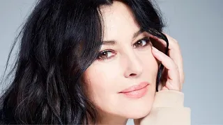 13 Sexy Photos of Monica Bellucci