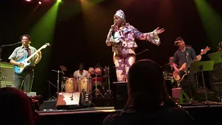 Angelique Kidjo - Crosseyed And Painless (Talking Heads cover) (Live in Berkeley 2018)