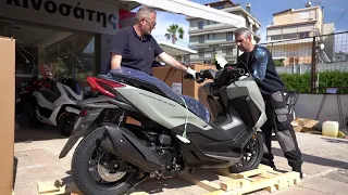 unboxing HONDA FORZA 350 model 2023