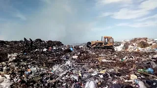Рятувальники ліквідували пожежу на сміттєзвалищі