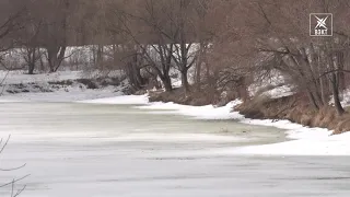 Коварство январской оттепели. На водоёмах округа опасная толщина льда