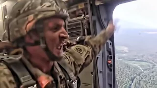 US Army Paratroopers • Get Off My Plane