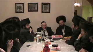 Benzion Shenker pesach 2009, Part 1