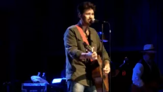 Billy Ray Cyrus - "She's Not Crying Anymore" LIVE in Renfro Valley