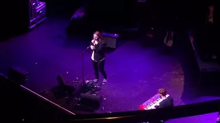 Lewis Capaldi - Bruises (Live)