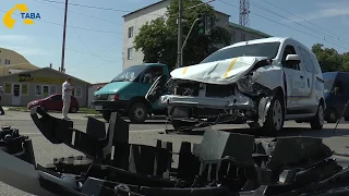 Аварія у Полтаві: водій інкасаторської машини врізався в патрульну автівку