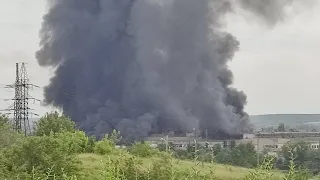 🔥 Феєричний ранок у Луганську 💥 Лунають вибухи