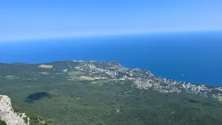 Съездили на Ай Петри ,канатная дорога закрыта.Море ,детский клуб отеля Пальмира Палас !