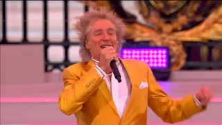 Rod Stewart Live Performance at Queen’s Jubilee Party 🎉 (Rod was forced to sing Sweet Caroline)