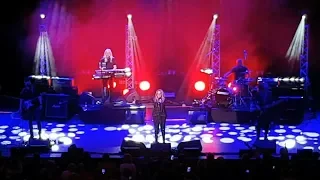 Bonnie Tyler - Total Eclipse of the Heart (2019 Berlin Germany)