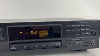 Sony CDP-261 High Density Linear Converter CD Compact Disc Player