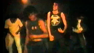 Headbangers em SP Metal City nos anos 90 (1993 - Fofinho Rock Club) Parte 2/2