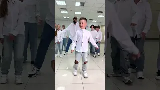 SHUFFLE CHALLENGE 😎🔥 Повторили Танец ⭐️ TUZELITY 😱