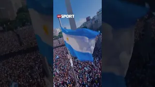 Eine Stadt im Ausnahmezustand 😱 In Buenos Aires wurde Argentiniens WM-Titel so richtig zelebriert 🎊