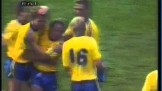 1985 (June 5) Sweden 2-Czechoslovakia 0 (World Cup Qualifier).mpg