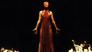 ALEXANDER MCQUEEN FALL/WINTER 1998 THE JOAN COLLECTION