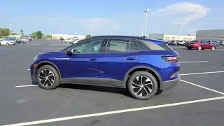 2022 VW ID.4 AWD Pro S (Statement) in Dusk Blue Metallic w/Lunar Gray Leatherette