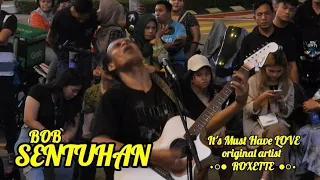 BUSKERS TV: BOB SENTUHAN - It's Must Have Been Love o.a. ROXETTE.