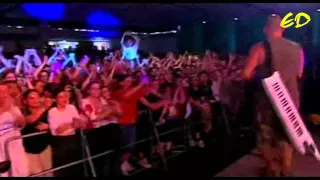 Mental Theo -  Stars (2002 At VIVA Interaktiv In School)