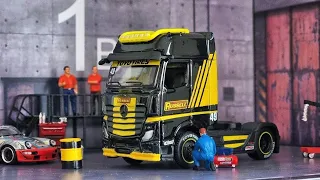 Let's have a look at this Mercedes Benz Actros 1/64 #diecast #diecasteurope #truck