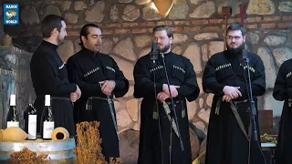 Cantos polifónicos georgianos - Iberi Choir - Música del mundo.