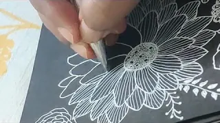 Doodle art using white pen