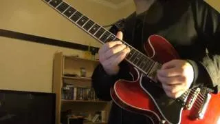 Playing the Blues on a Gibson ES-335