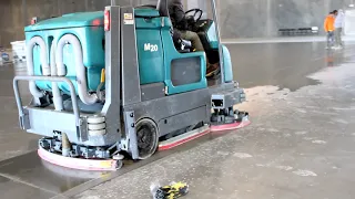 TENNANT M20 CLEANS 10,000 SQUARE FEET WITH EASE! | Factory Cleaning Equipment by Jon-Don